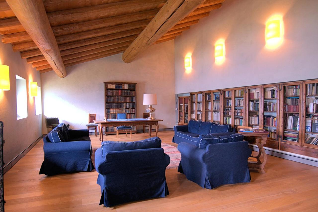 Bed and Breakfast Palazzo Juvalta Тельо Экстерьер фото