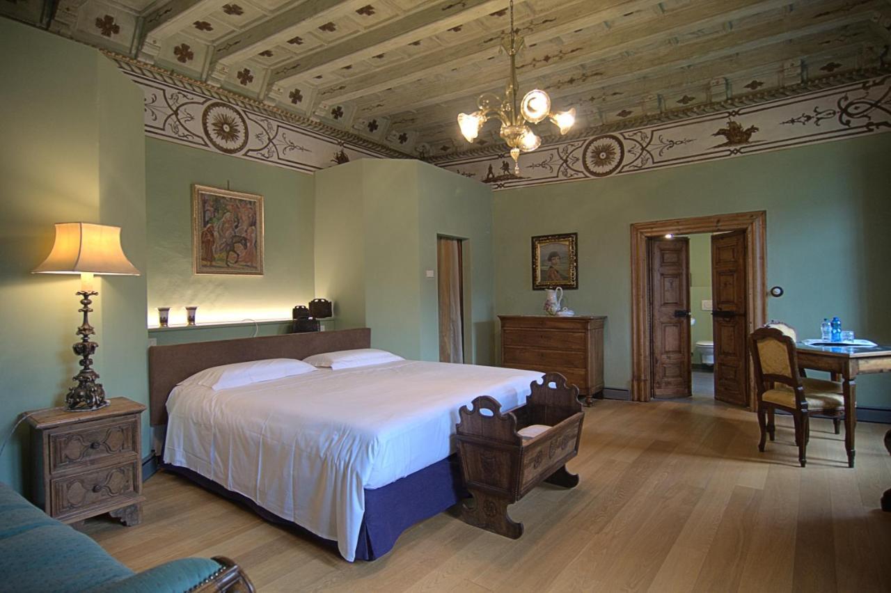 Bed and Breakfast Palazzo Juvalta Тельо Экстерьер фото