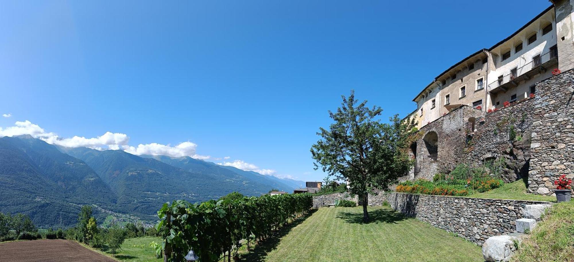 Bed and Breakfast Palazzo Juvalta Тельо Экстерьер фото