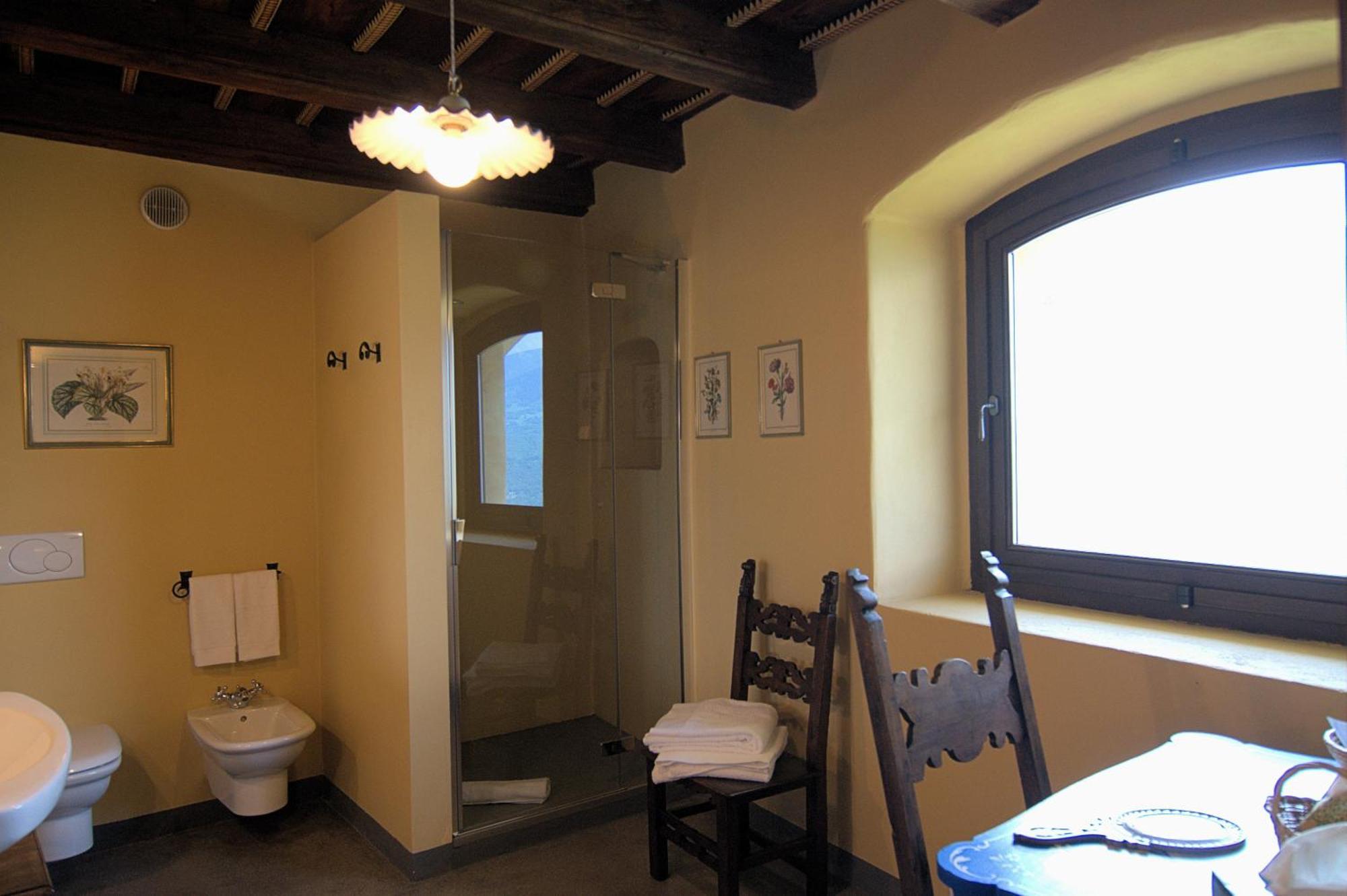 Bed and Breakfast Palazzo Juvalta Тельо Номер фото